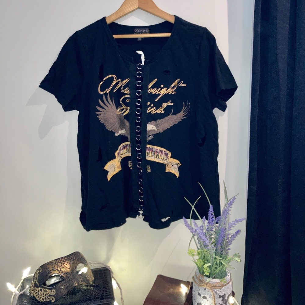 Forever 21 Black Graphic Tee